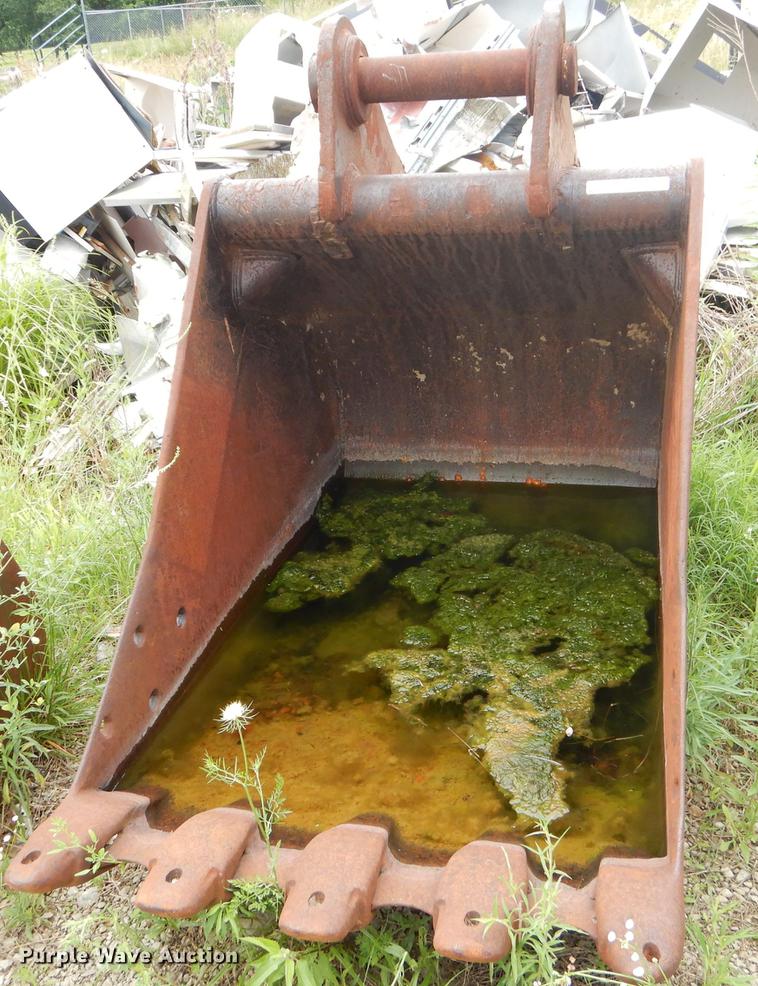 image for item FH9450 Hendrix bucket