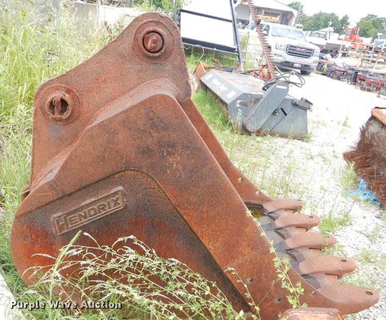 image for item FH9450 Hendrix bucket