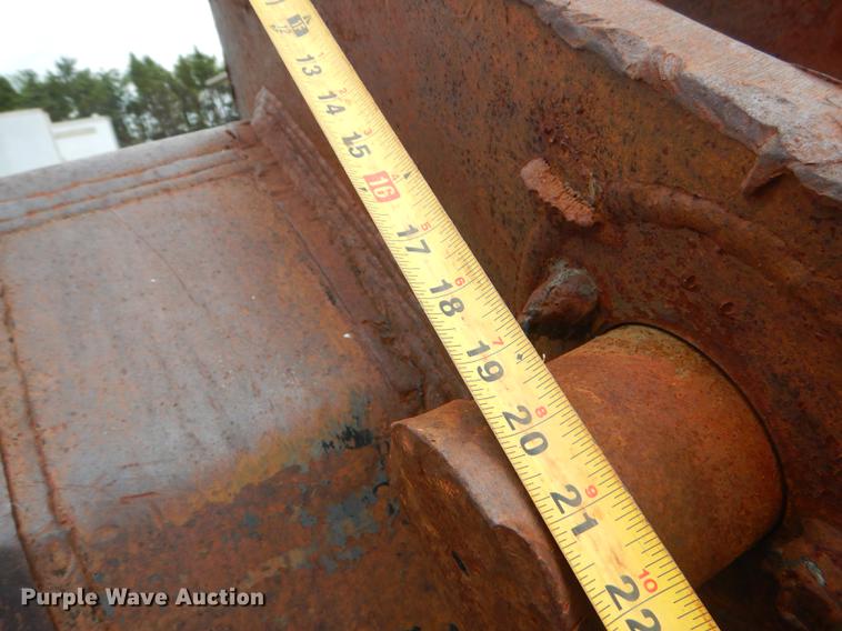 image for item FH9450 Hendrix bucket