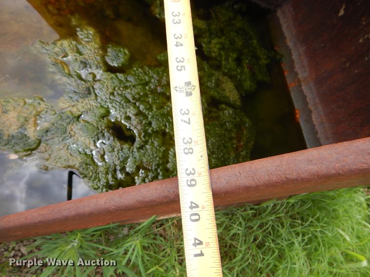 image for item FH9450 Hendrix bucket