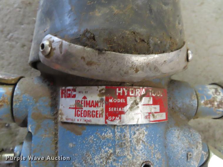 image for item FJ9134 Core Cut CC7200 concrete saw