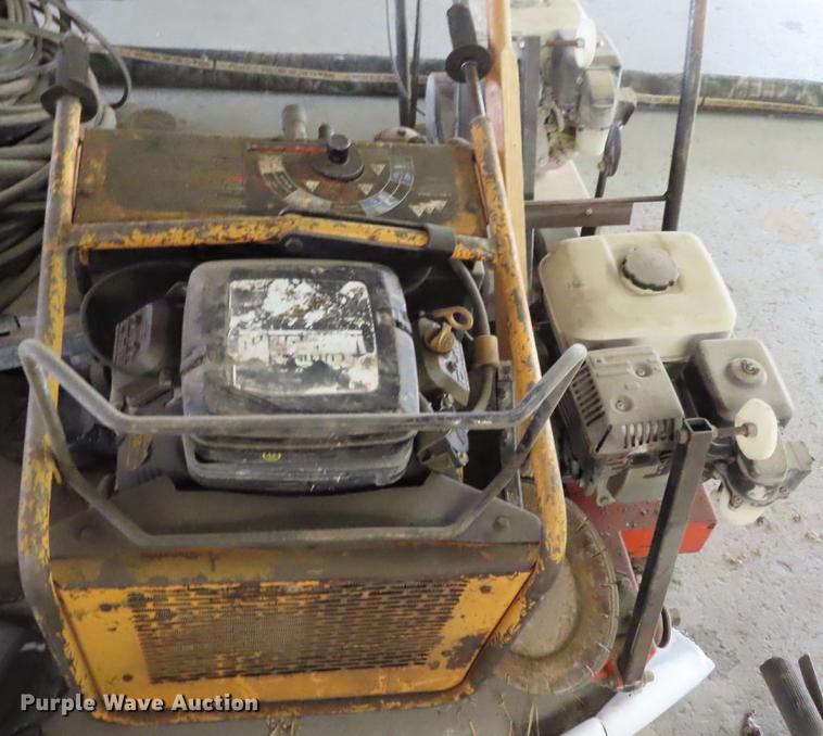 image for item FJ9134 Core Cut CC7200 concrete saw