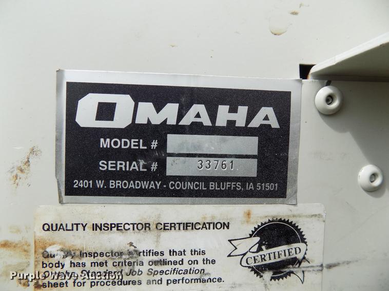 image for item FJ9282 2004 International 4300 service truck with crane