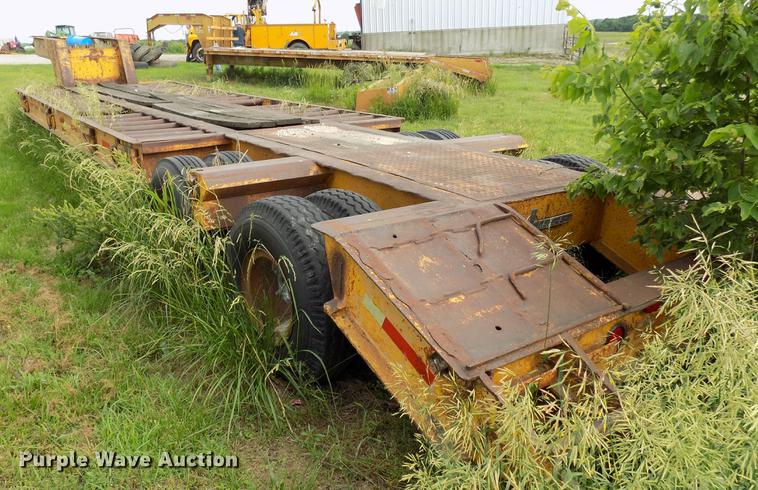 image for item FJ9304 1980 Load Craft L-25-R equipment trailer