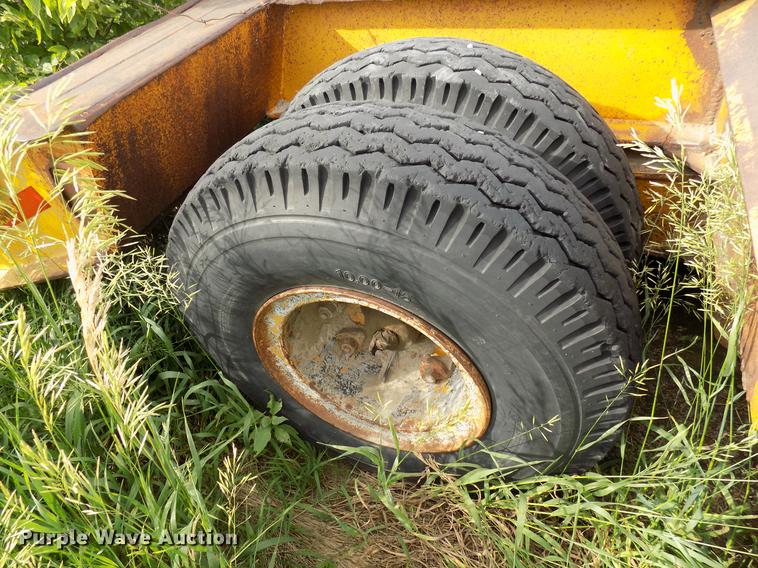 image for item FJ9304 1980 Load Craft L-25-R equipment trailer