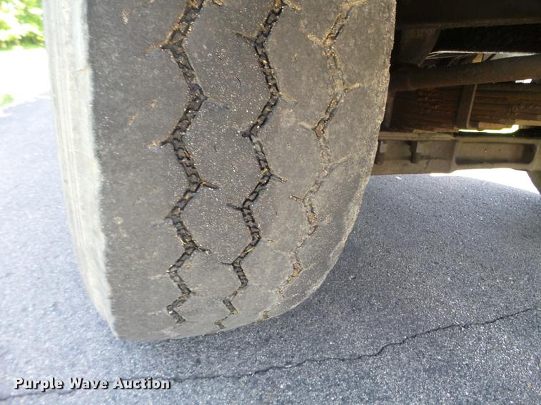 image for item FM9363 1981 International Paystar 5000 log loader truck