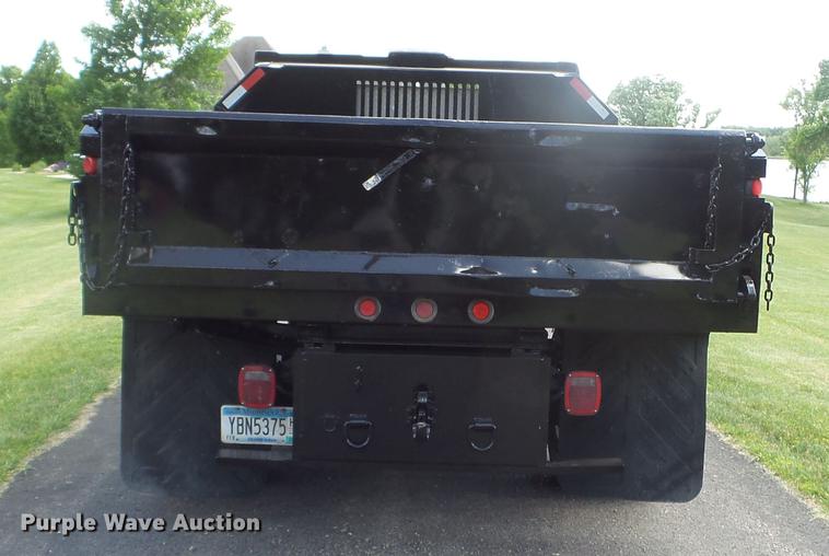 image for item FM9383 2000 Ford F550 Super Duty dump truck