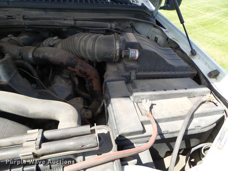 image for item FM9383 2000 Ford F550 Super Duty dump truck