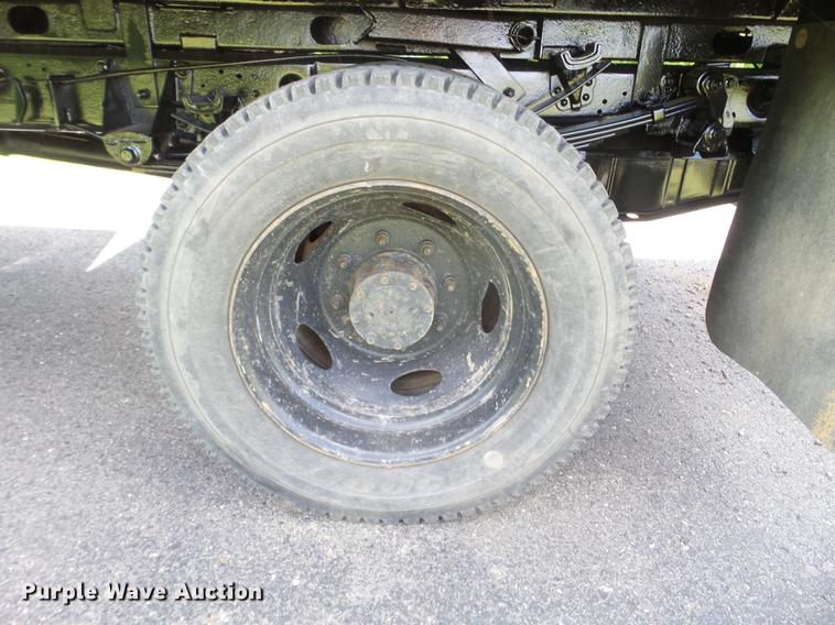 image for item FM9383 2000 Ford F550 Super Duty dump truck