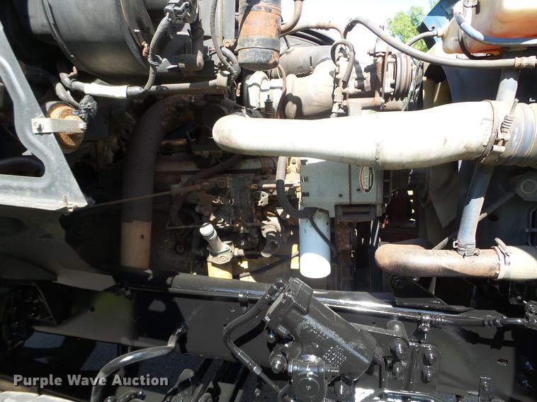 image for item FM9385 1998 Ford LTA9000 truck cab and chassis