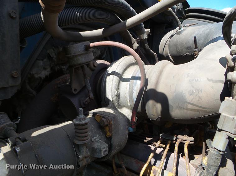 image for item FM9385 1998 Ford LTA9000 truck cab and chassis