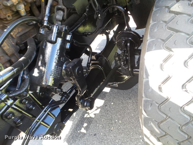 image for item FM9385 1998 Ford LTA9000 truck cab and chassis