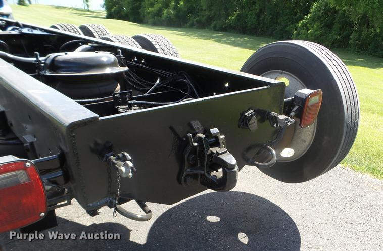 image for item FM9385 1998 Ford LTA9000 truck cab and chassis