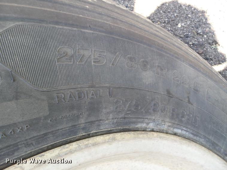 image for item FM9385 1998 Ford LTA9000 truck cab and chassis