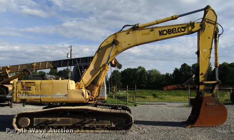 image for item FO9275 2005 Kobelco SK250LC excavator