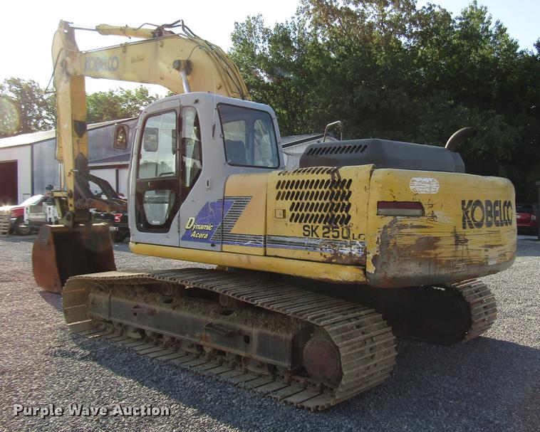 image for item FO9275 2005 Kobelco SK250LC excavator