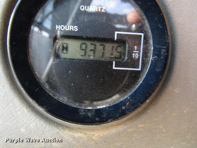 image for item FO9275 2005 Kobelco SK250LC excavator