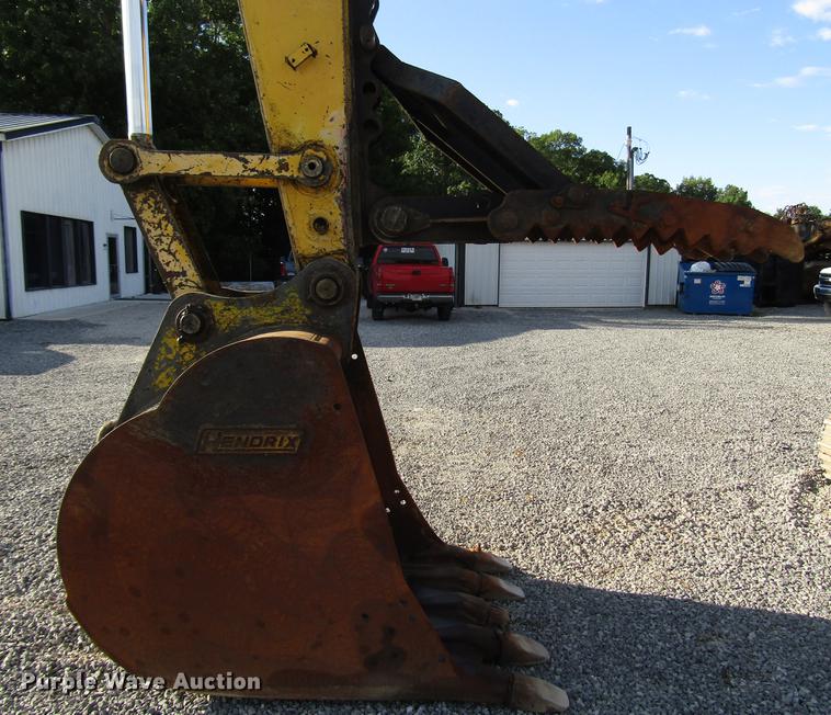 image for item FO9275 2005 Kobelco SK250LC excavator