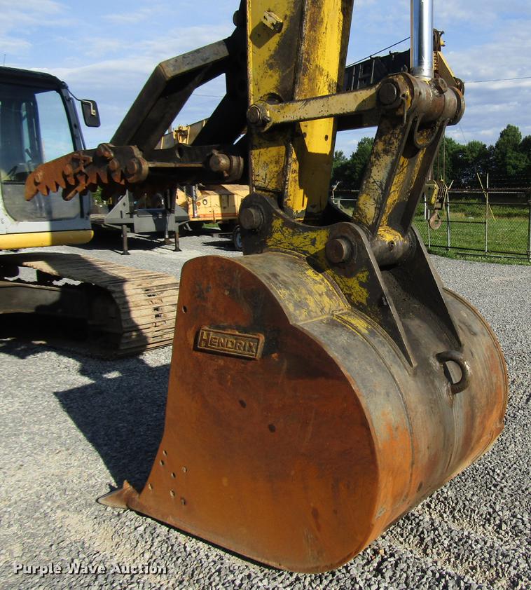 image for item FO9275 2005 Kobelco SK250LC excavator