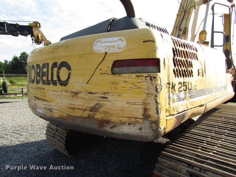 image for item FO9275 2005 Kobelco SK250LC excavator