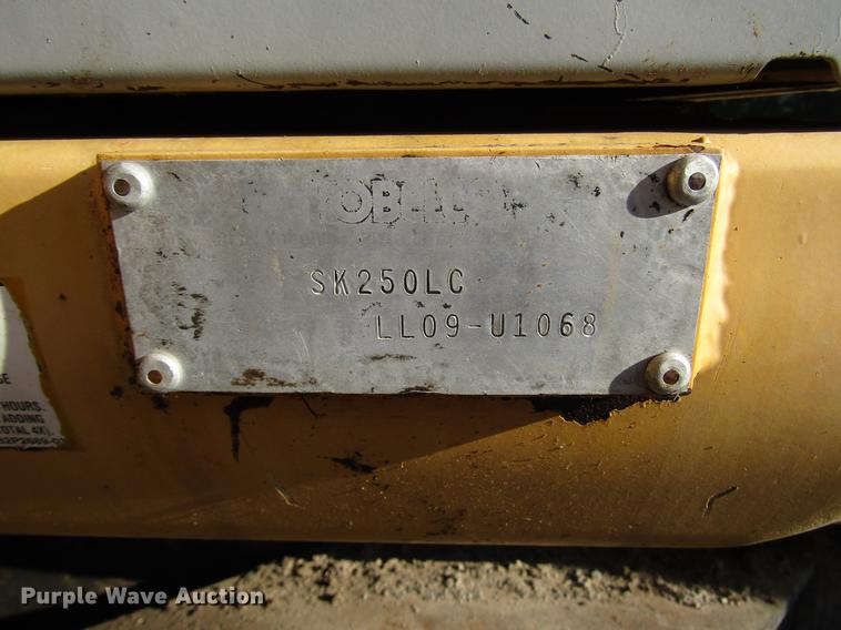image for item FO9275 2005 Kobelco SK250LC excavator