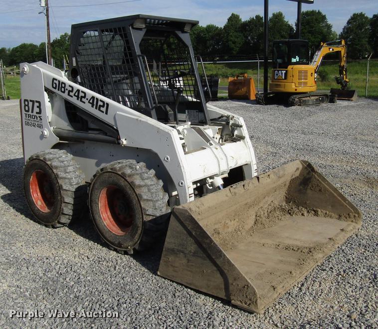 image for item FO9276 Bobcat 873 skid steer