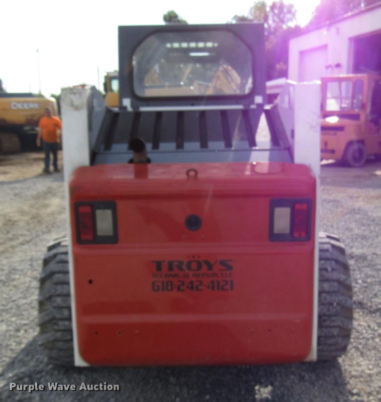 image for item FO9276 Bobcat 873 skid steer