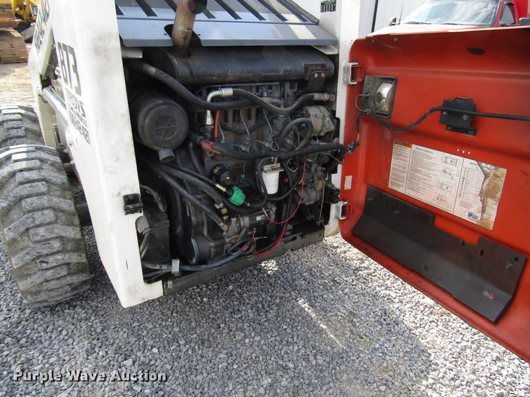 image for item FO9276 Bobcat 873 skid steer