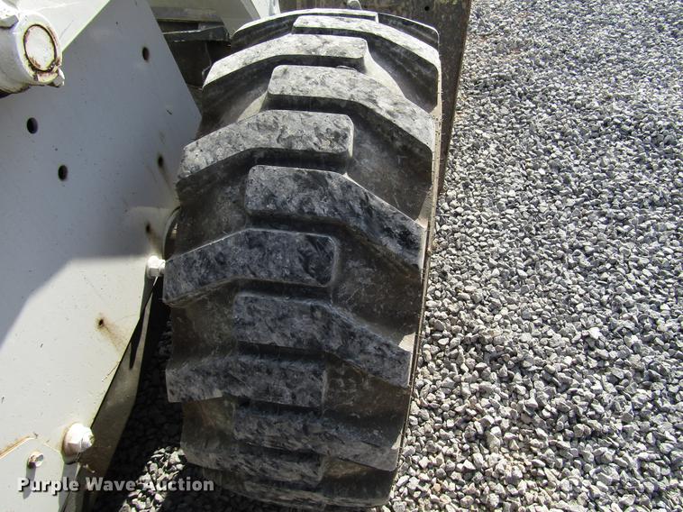 image for item FO9276 Bobcat 873 skid steer