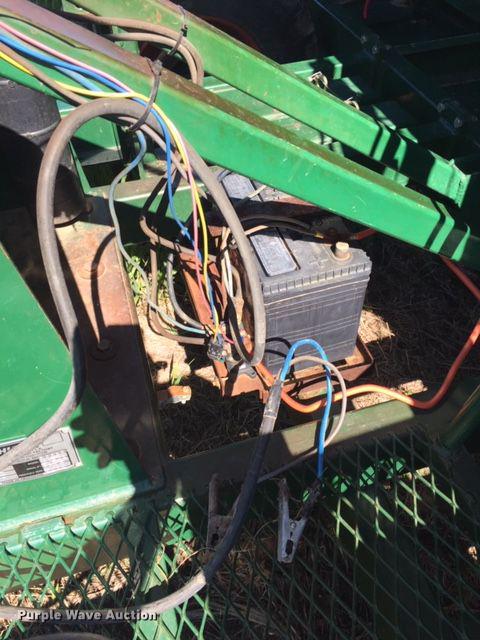 image for item DA3617 2015 Richiger R1050 grain bagger