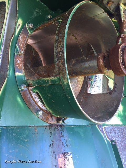 image for item DA3617 2015 Richiger R1050 grain bagger