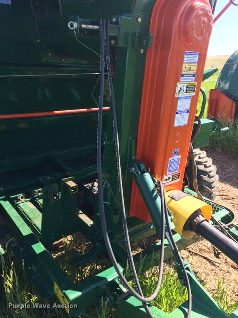 image for item DA3617 2015 Richiger R1050 grain bagger