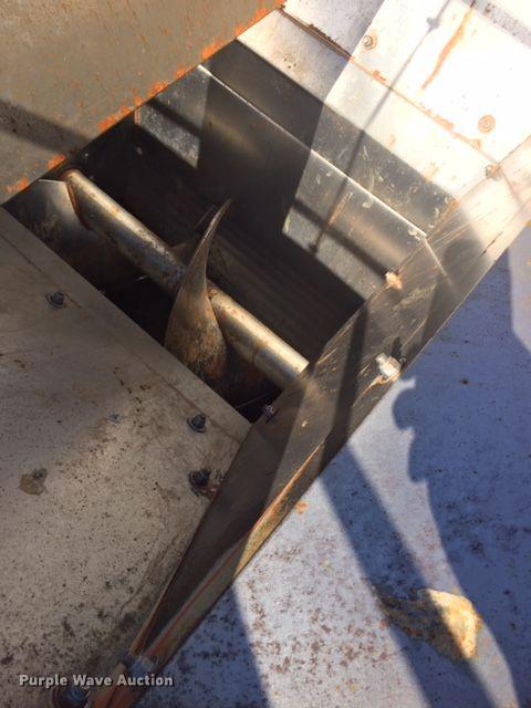 image for item DA3617 2015 Richiger R1050 grain bagger