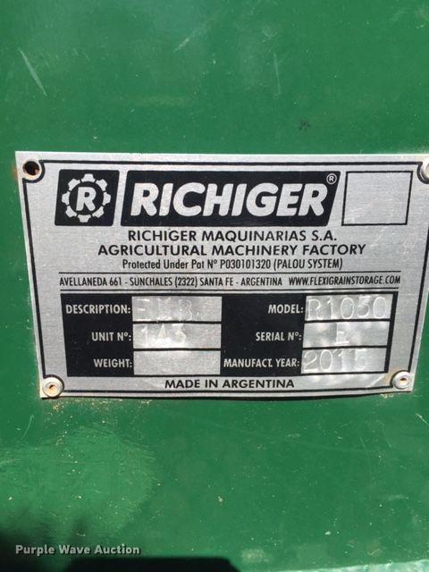 image for item DA3617 2015 Richiger R1050 grain bagger