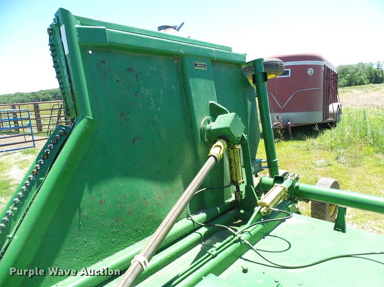 image for item DB2201 John Deere 1518 batwing rotary mower
