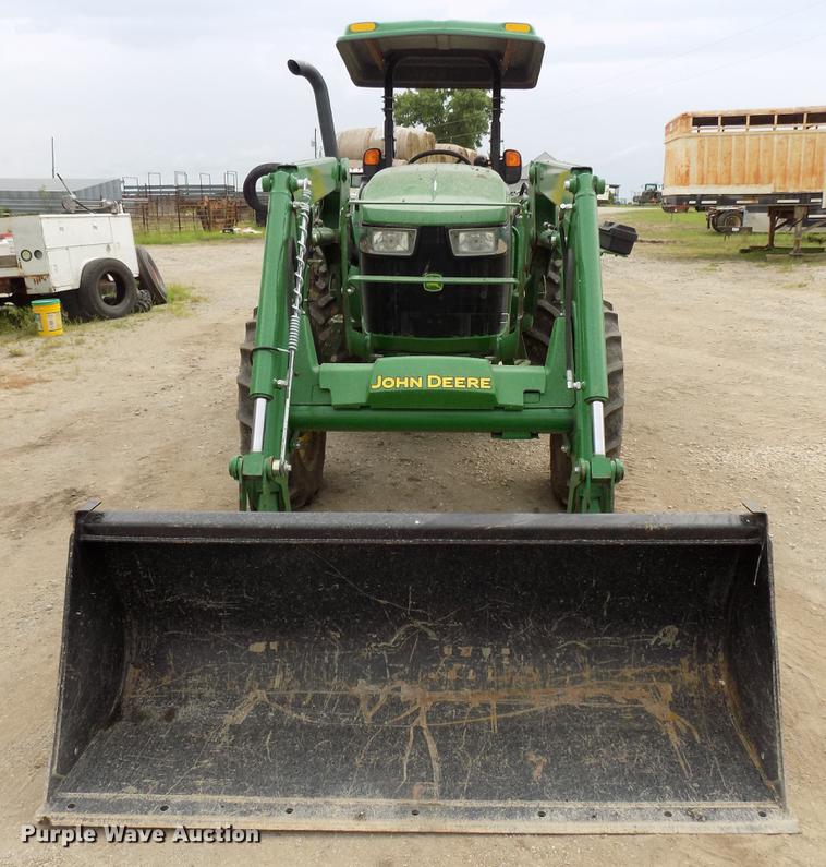 image for item DB9532 2016 John Deere 5065E tractor