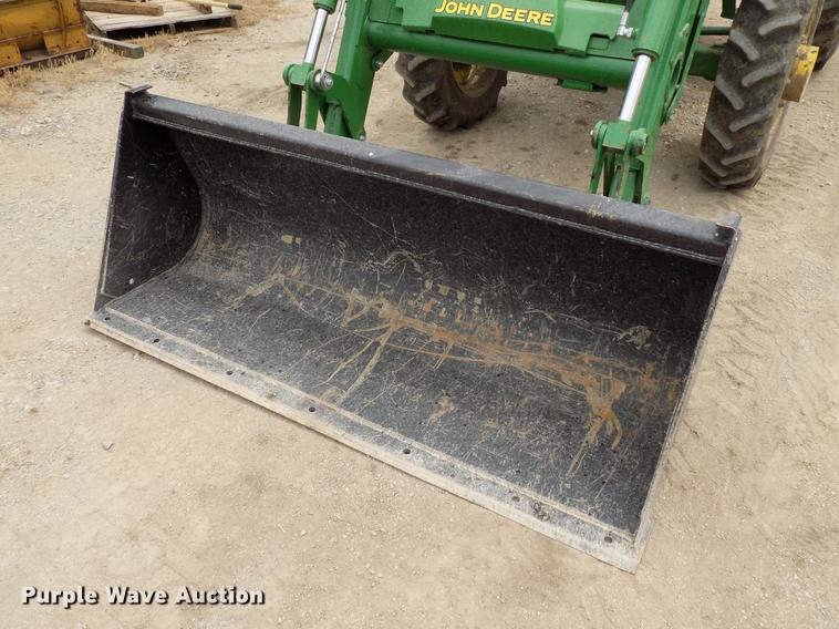 image for item DB9532 2016 John Deere 5065E tractor