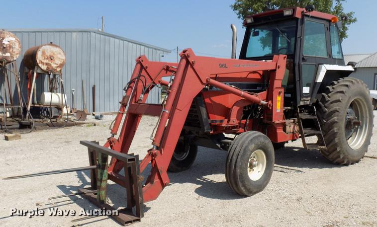 image for item DB9543 1988 Case IH 2096 tractor