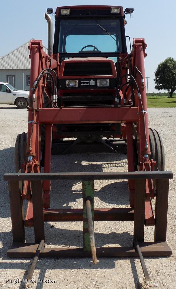image for item DB9543 1988 Case IH 2096 tractor