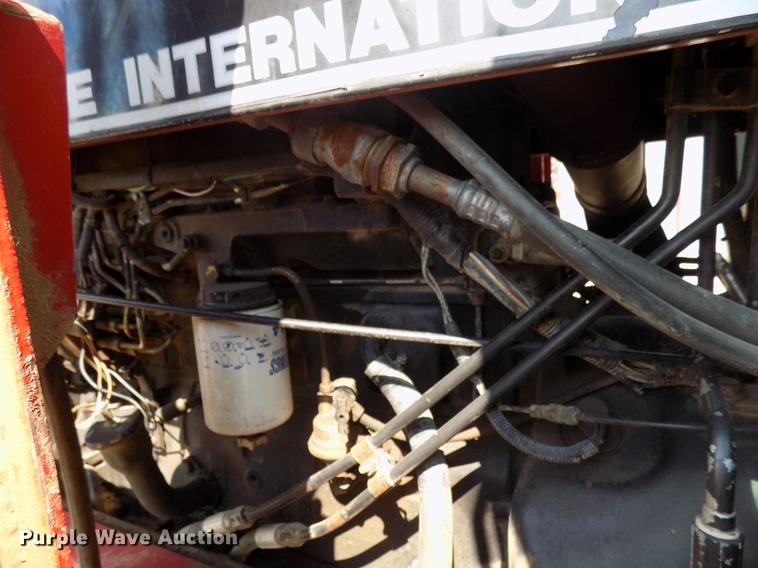 image for item DB9543 1988 Case IH 2096 tractor