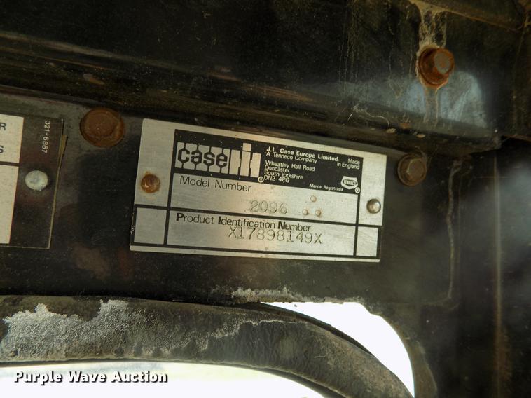 image for item DB9543 1988 Case IH 2096 tractor