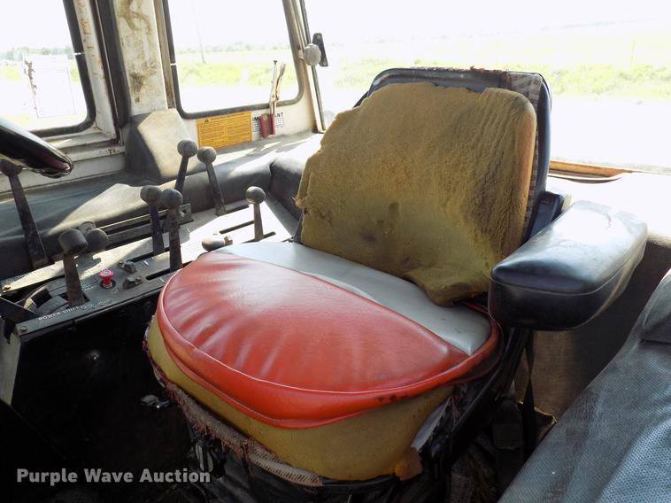 image for item DB9544 1979 Case 2290 tractor