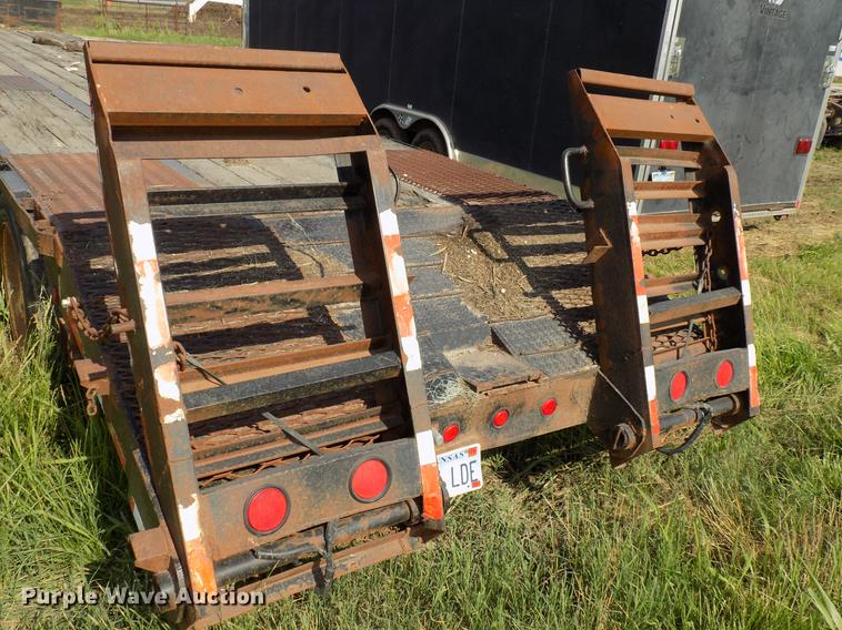 image for item DB9552 1992 Trailmobile drop deck equipment trailer