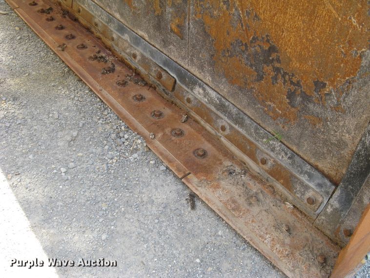 image for item DC1389 Dymax push-out bucket