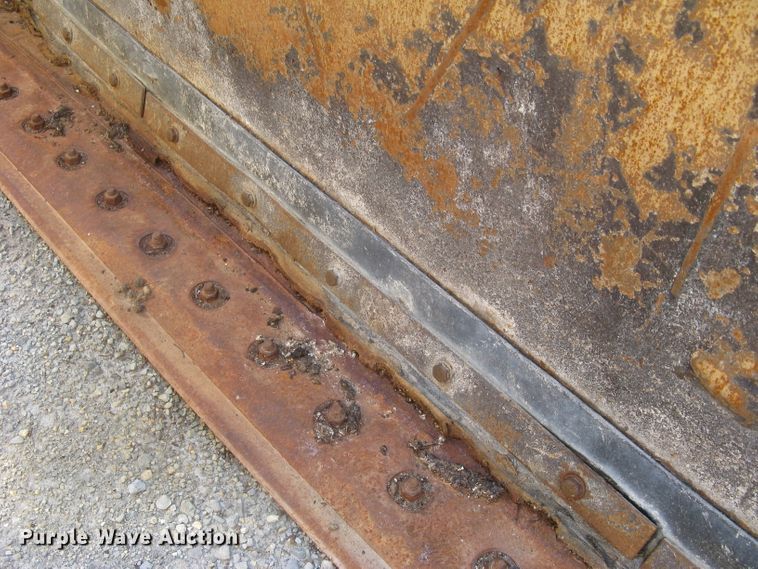 image for item DC1389 Dymax push-out bucket