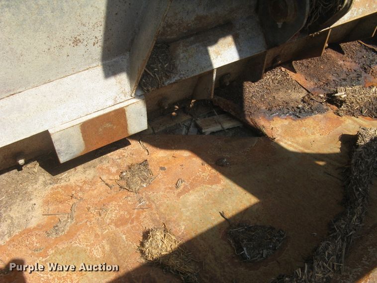 image for item DC1389 Dymax push-out bucket