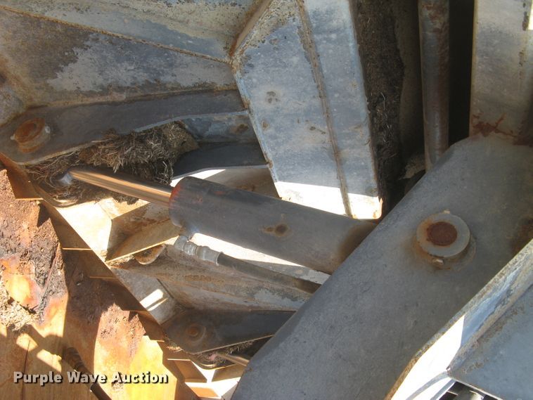 image for item DC1389 Dymax push-out bucket