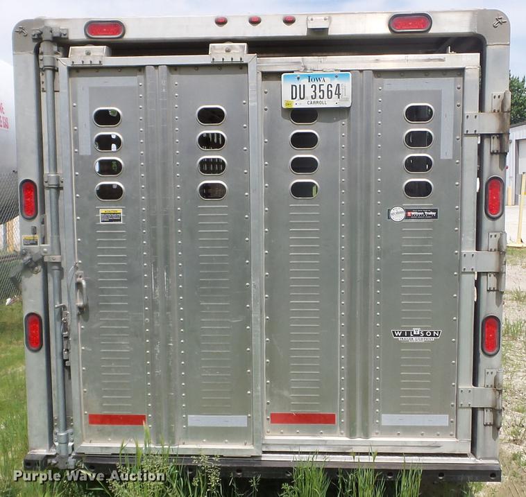 image for item DC4551 2014 Wilson PSGN-5730-T livestock trailer
