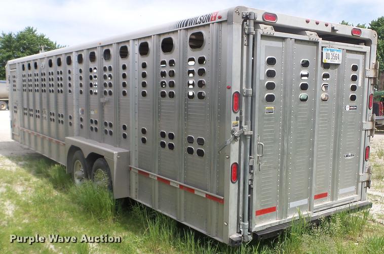 image for item DC4551 2014 Wilson PSGN-5730-T livestock trailer