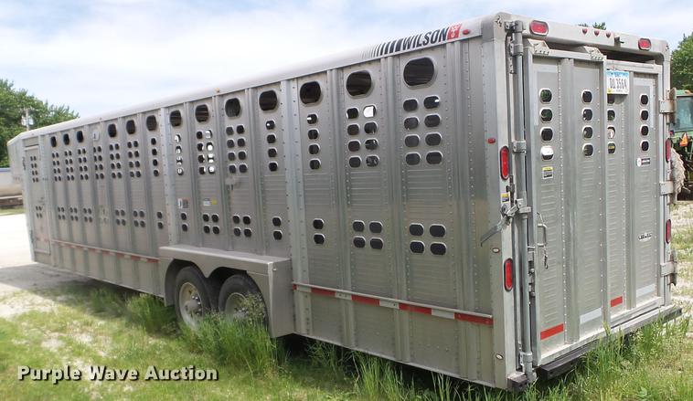 image for item DC4551 2014 Wilson PSGN-5730-T livestock trailer